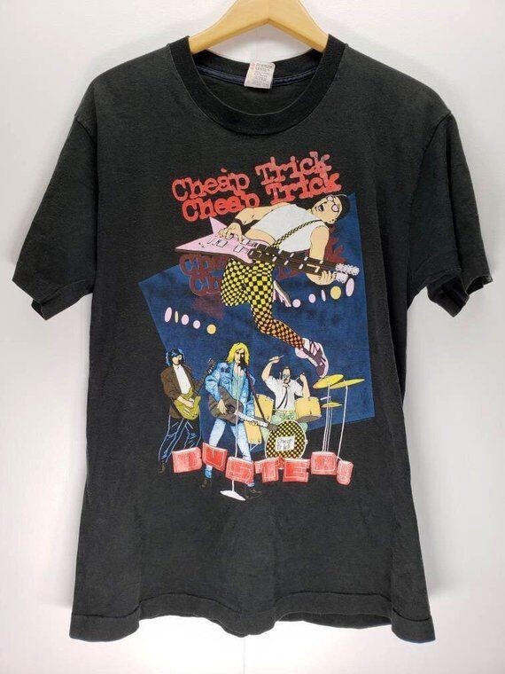 Custom Top Classic Legend Rock - đánh giá và giá Poster Men Fashion